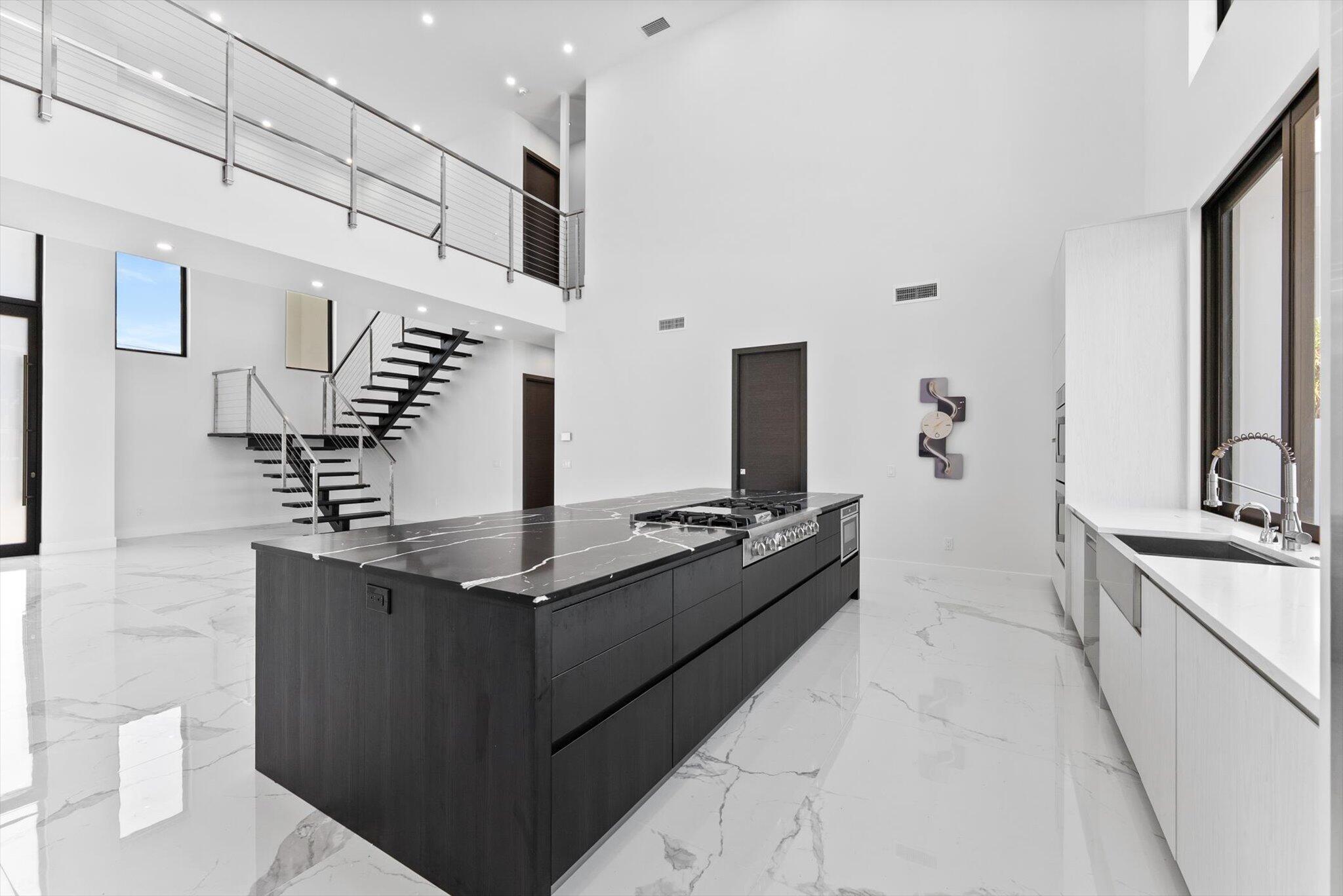 2751 NE 22nd Ct Pompano Beach, FL 33062