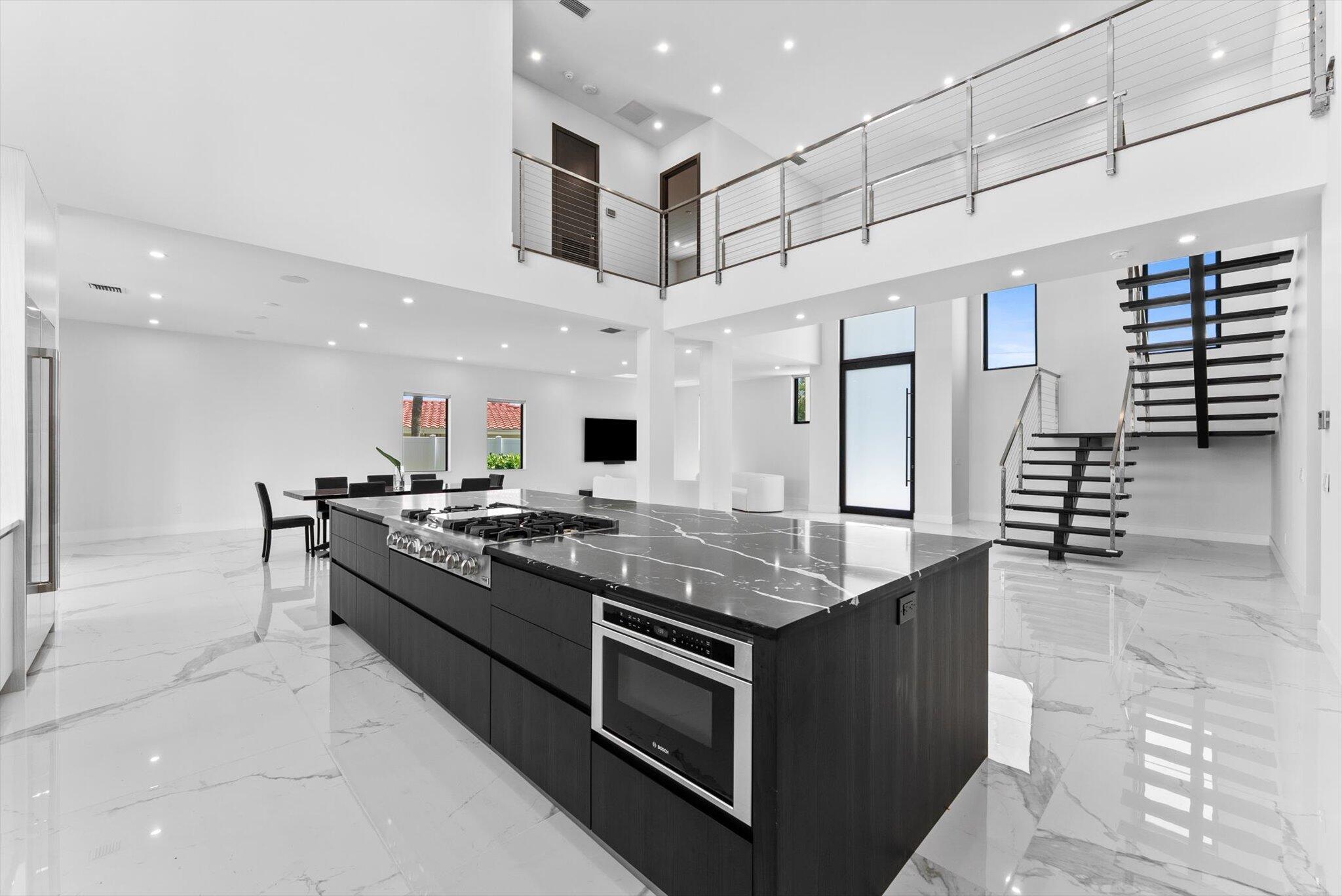 2751 NE 22nd Ct Pompano Beach, FL 33062