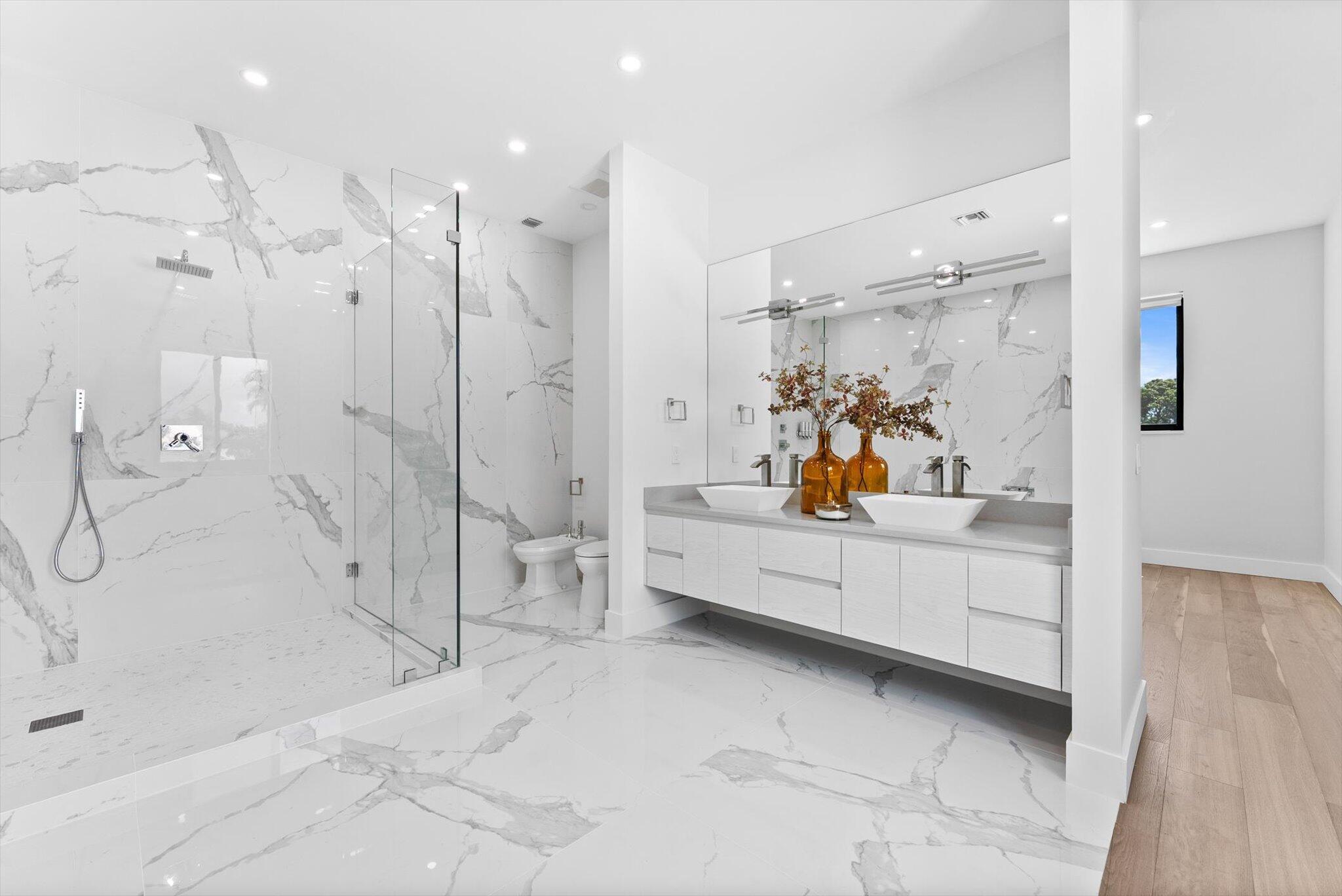 2751 NE 22nd Ct Pompano Beach, FL 33062