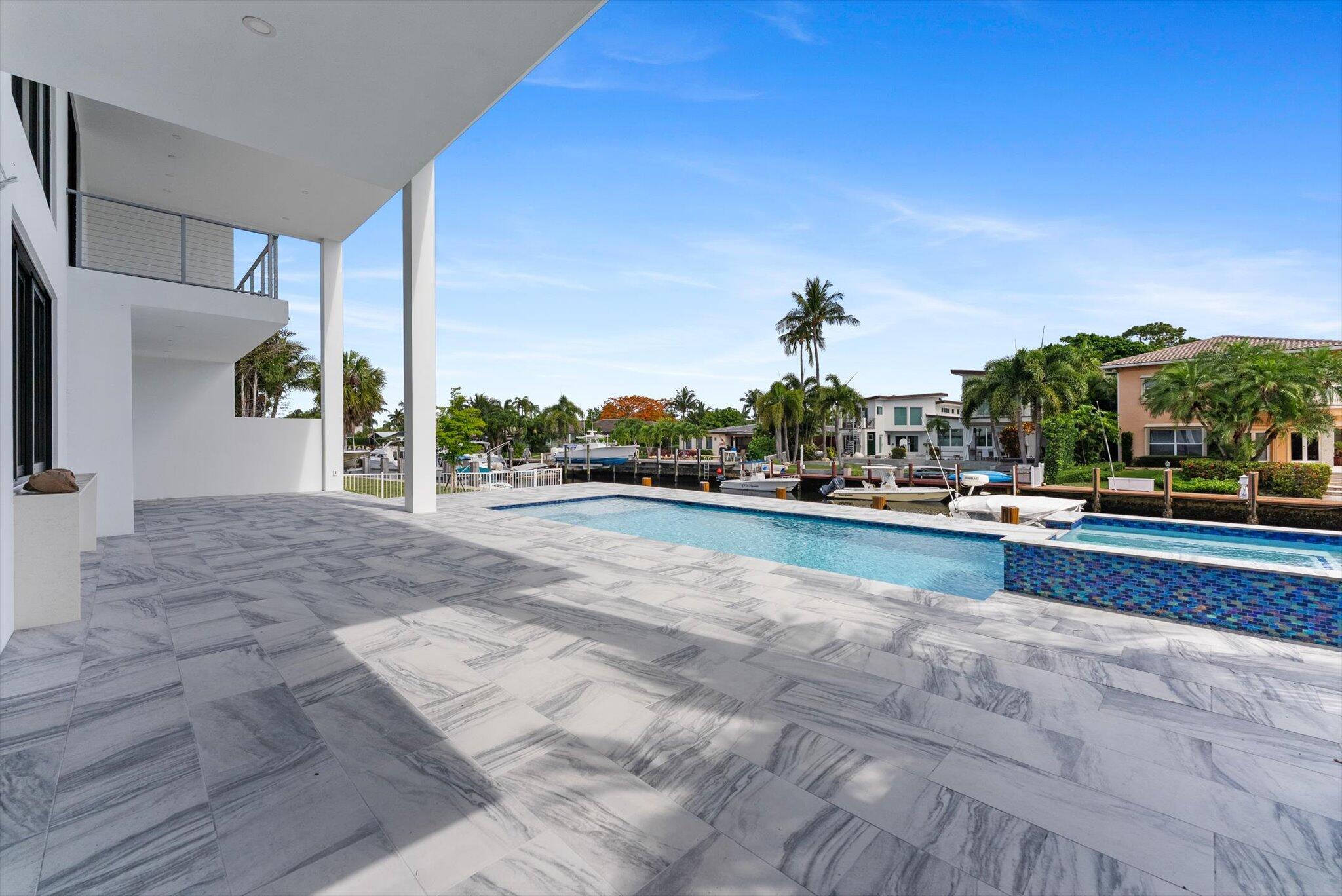 2751 NE 22nd Ct Pompano Beach, FL 33062