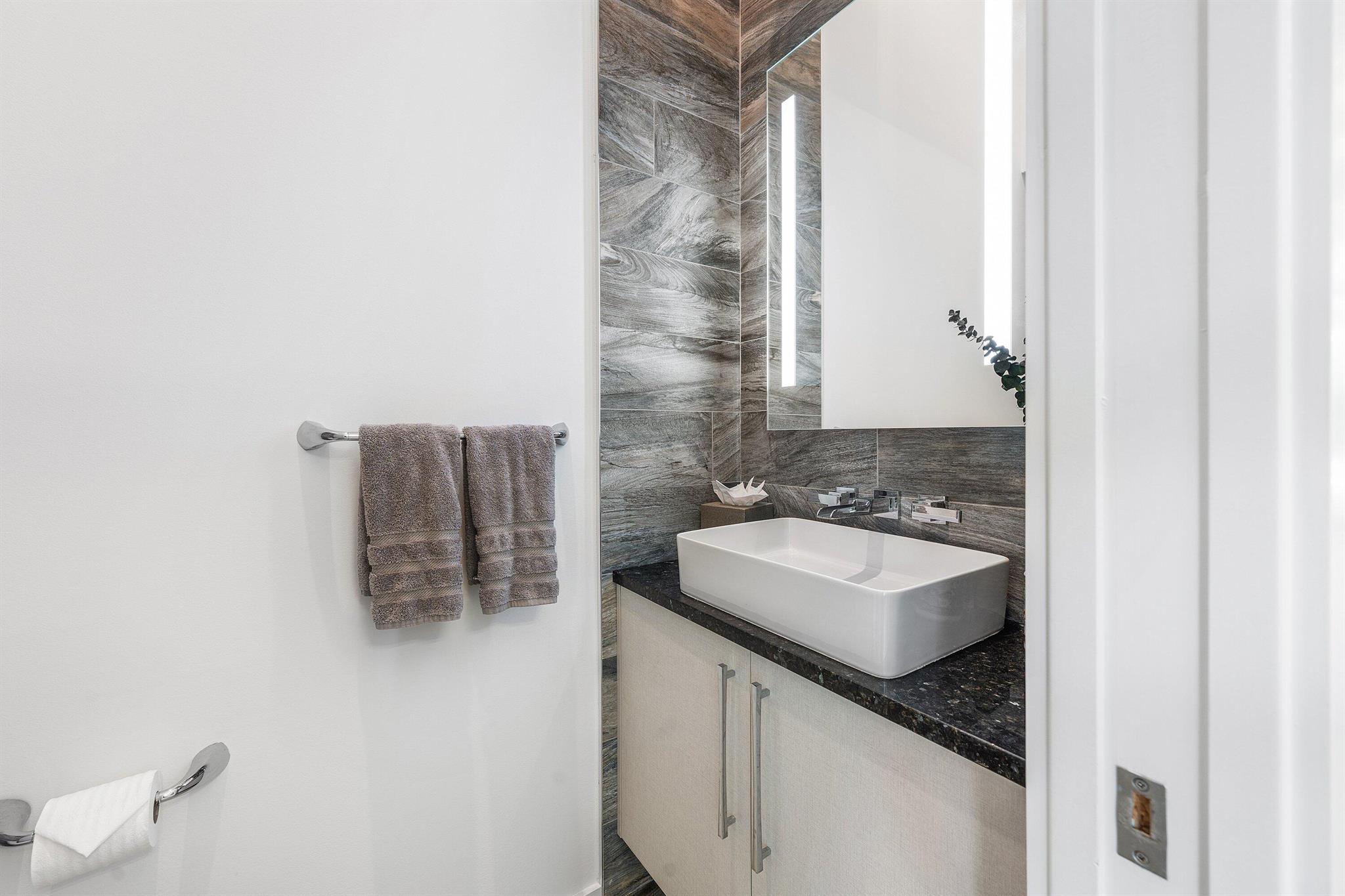 17664 Fieldbrook Cir Boca Raton, FL 33496