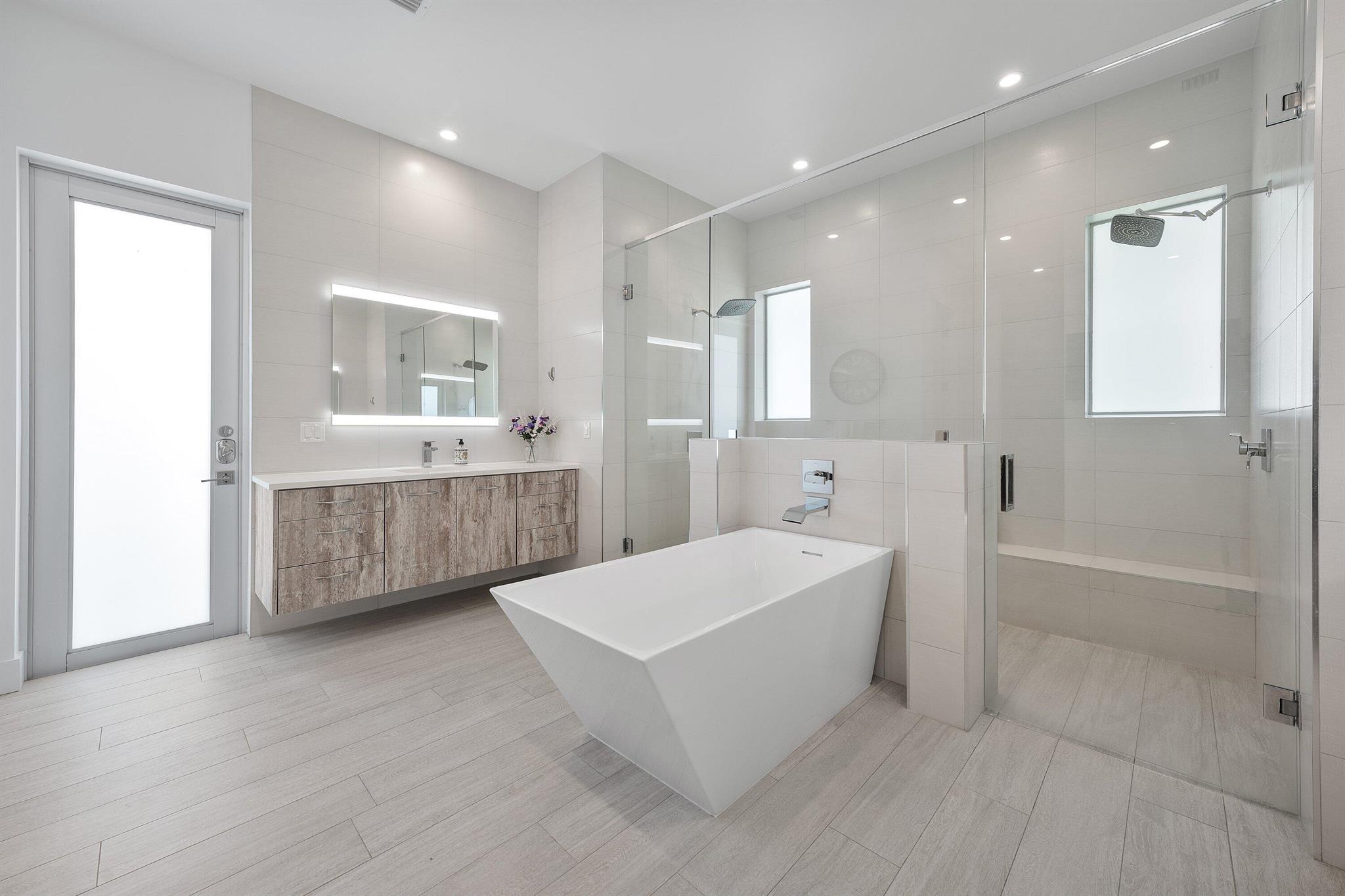 17664 Fieldbrook Cir Boca Raton, FL 33496