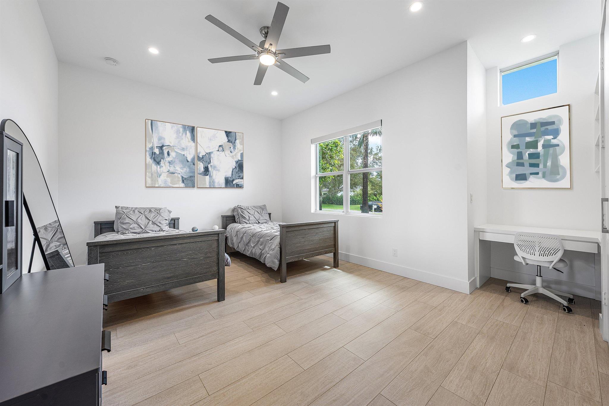 17664 Fieldbrook Cir Boca Raton, FL 33496