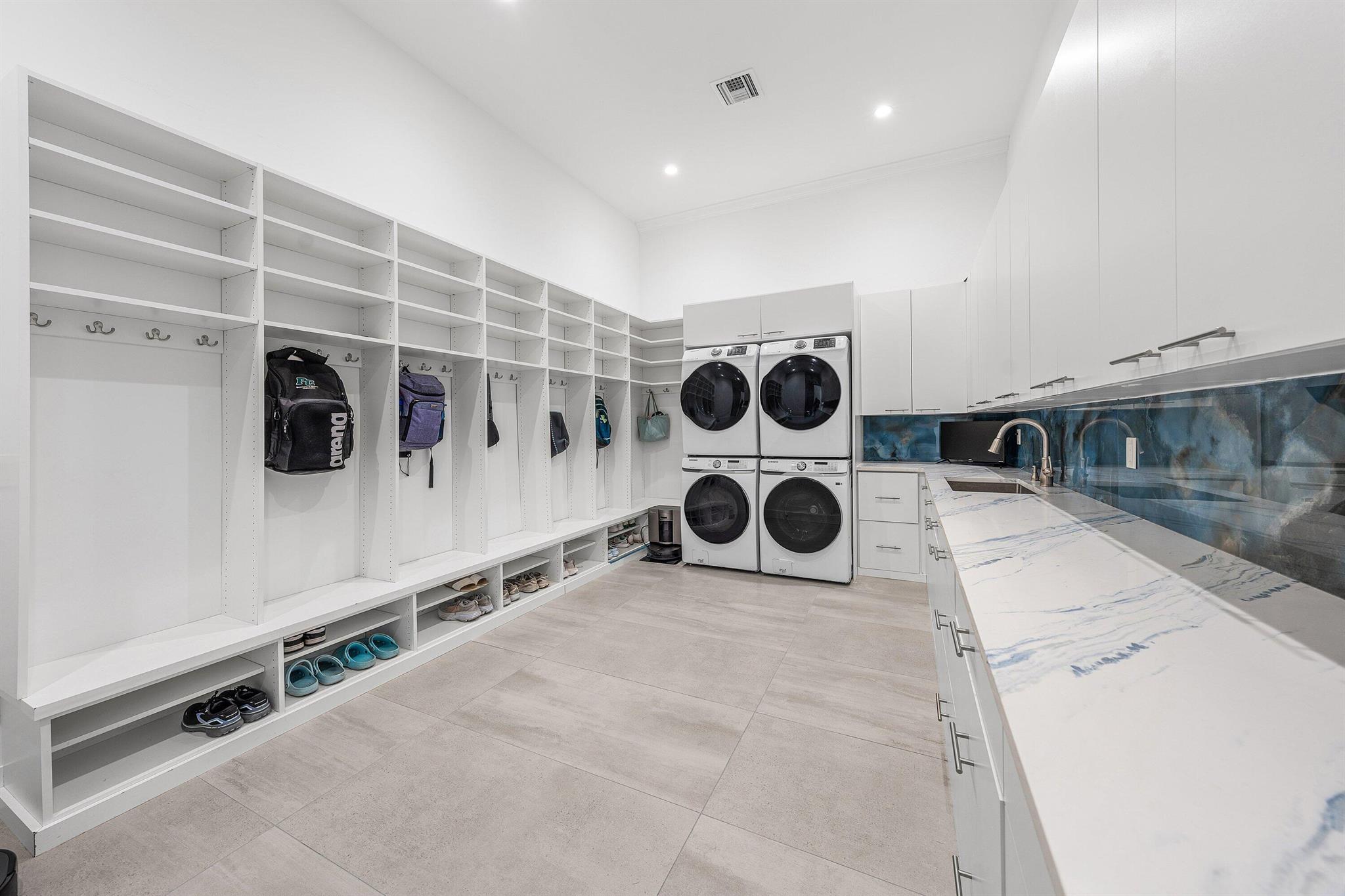 17664 Fieldbrook Cir Boca Raton, FL 33496