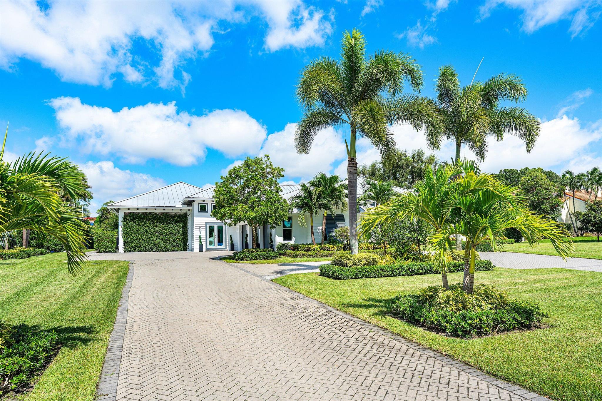 17664 Fieldbrook Cir Boca Raton, FL 33496