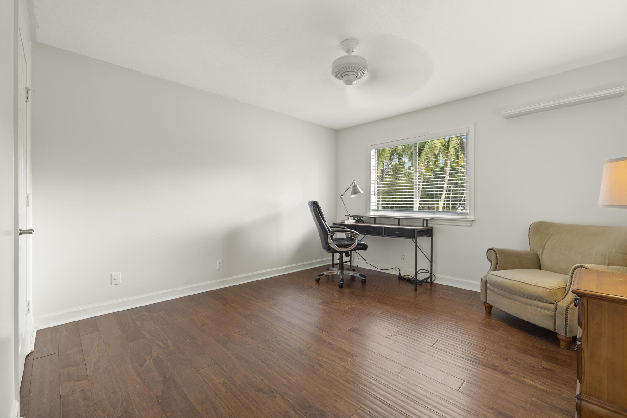 6595 Wood Lk Rd Jupiter, FL 33458