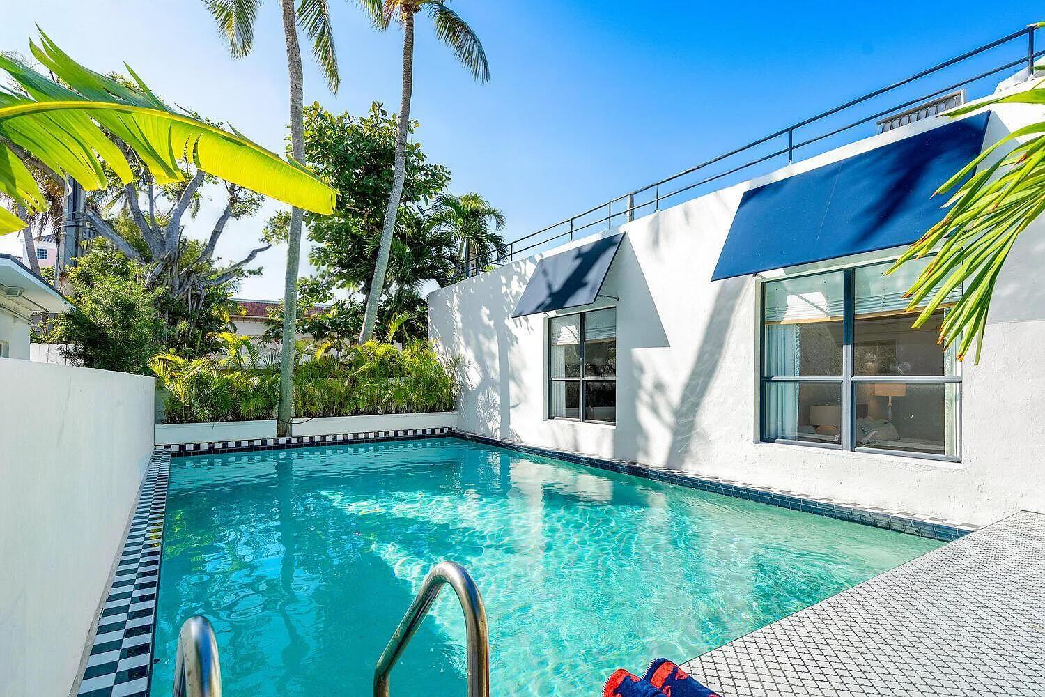 162 Peruvian Ave Palm Beach, FL 33480