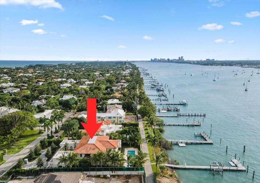 1260 N Lake Palm Beach, FL 33480