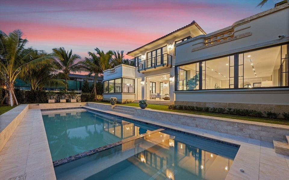 1260 N Lake Palm Beach, FL 33480