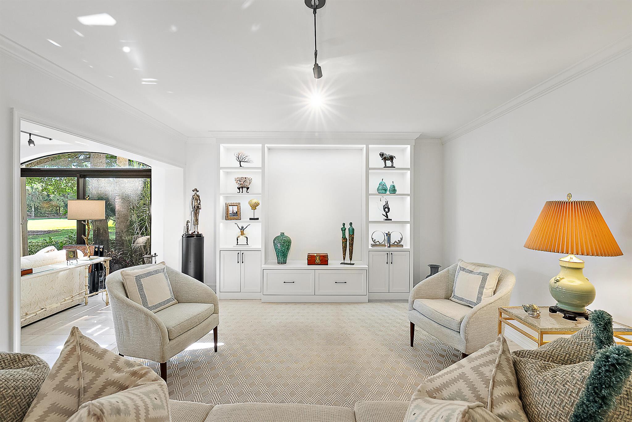 16648 Traders Xing #106 Jupiter, FL 33477