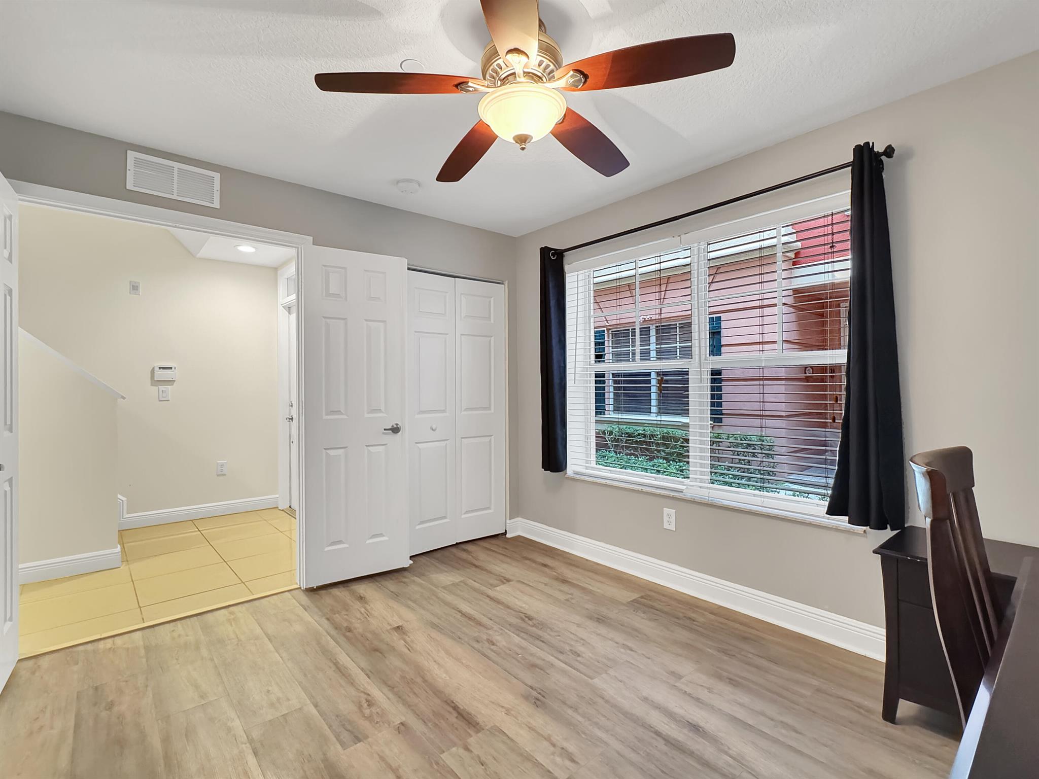 1033 NE 17th Way #602 Fort Lauderdale, FL 33304