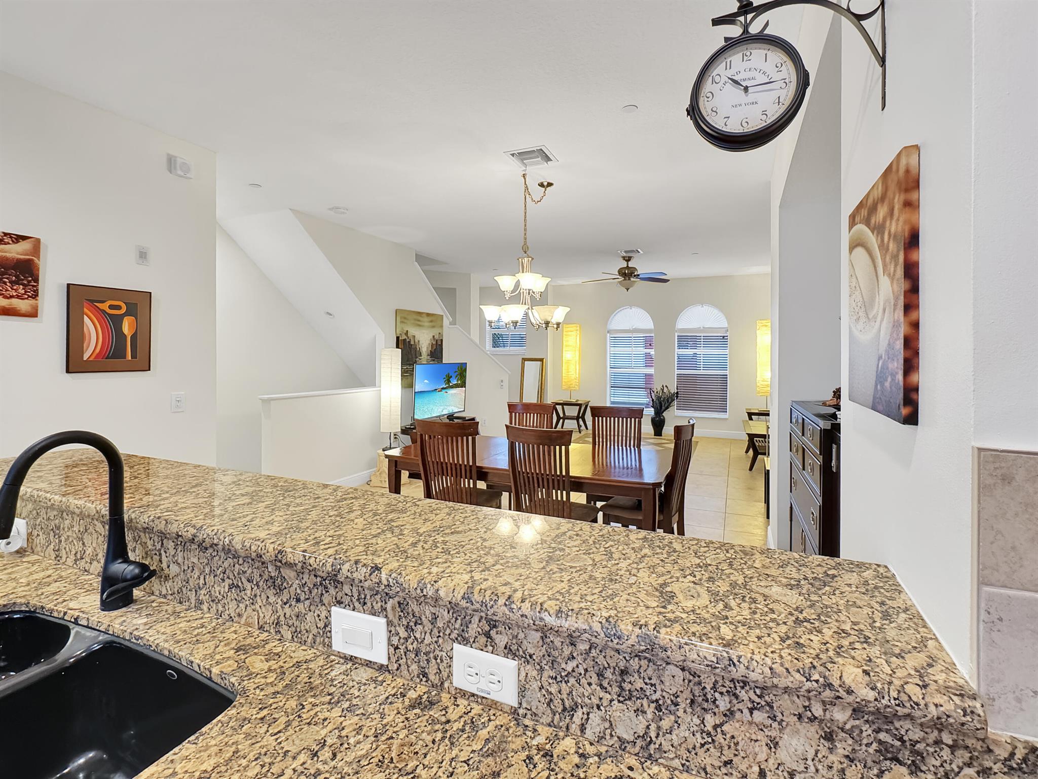 1033 NE 17th Way #602 Fort Lauderdale, FL 33304