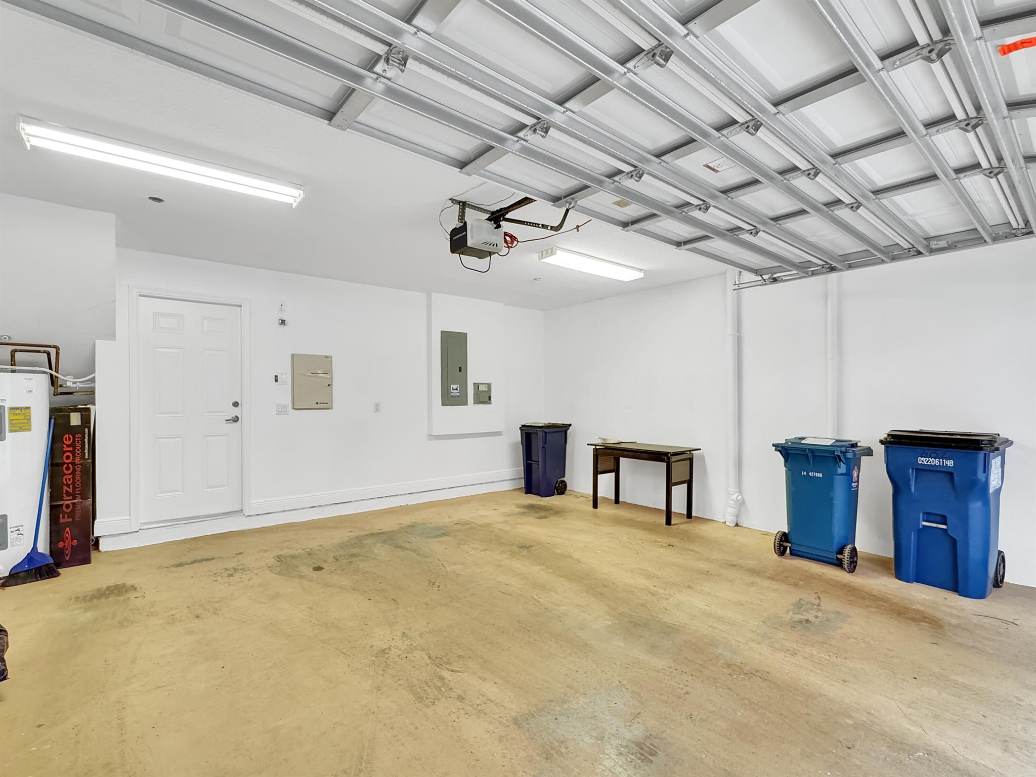 1033 NE 17th Way #602 Fort Lauderdale, FL 33304