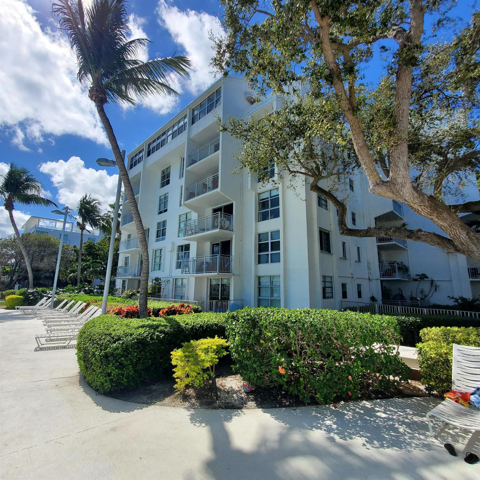 777 NE 62nd St #C512 Miami, FL 33138