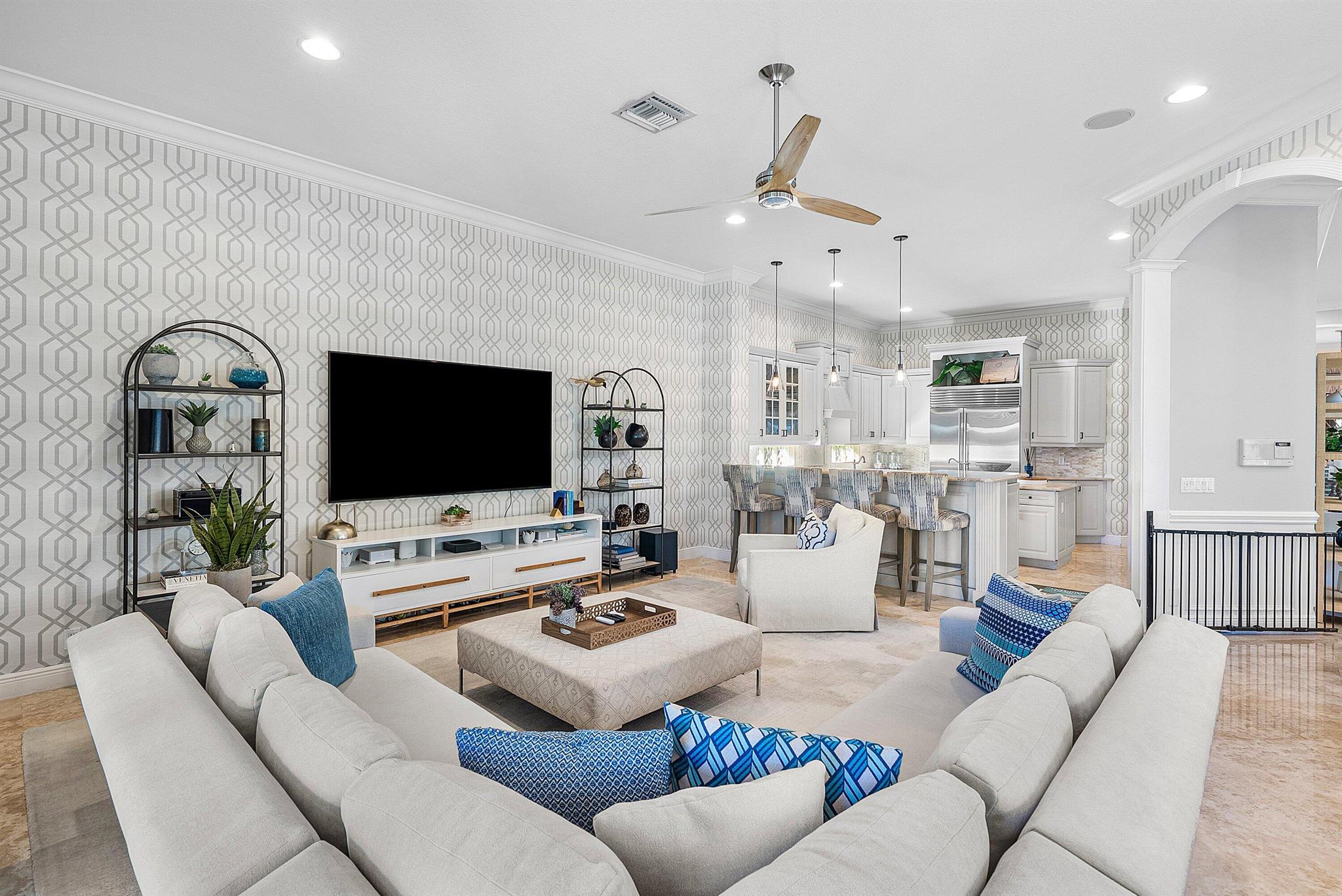 8988 Stone Pier Dr Boynton Beach, FL 33472