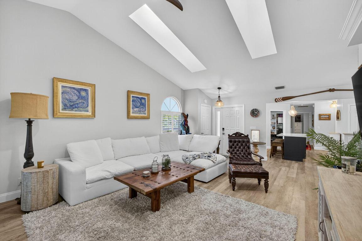 1405 Ocean Dunes Jupiter, FL 33477