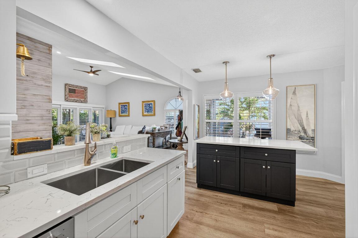 1405 Ocean Dunes Jupiter, FL 33477