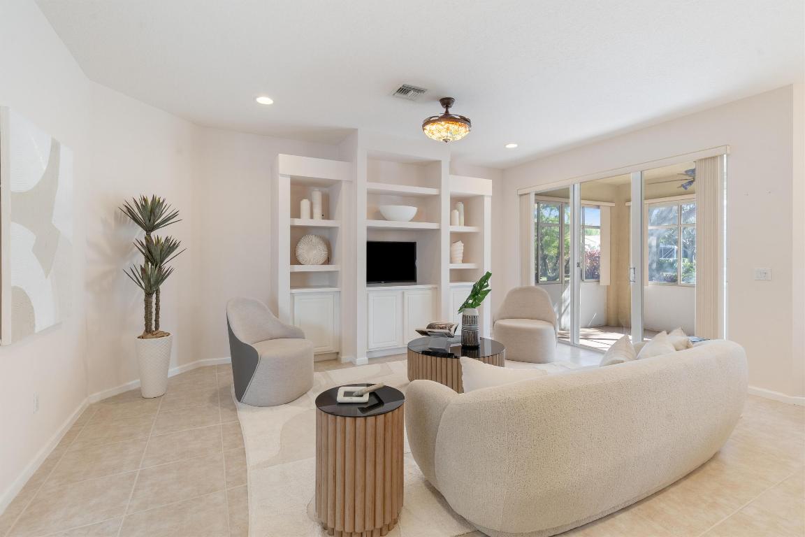 6838 Southport Dr Boynton Beach, FL 33472