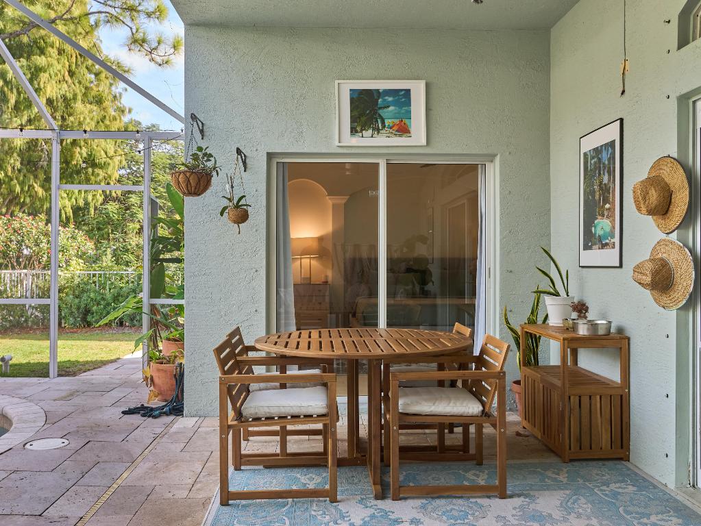 284 Clocktower Jupiter, FL 33458