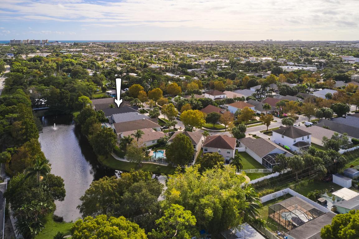 284 Clocktower Jupiter, FL 33458