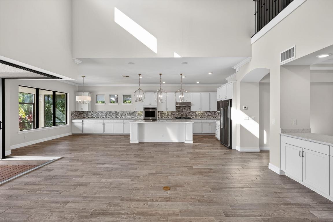 114 Indigo Riv Jupiter, FL 33478