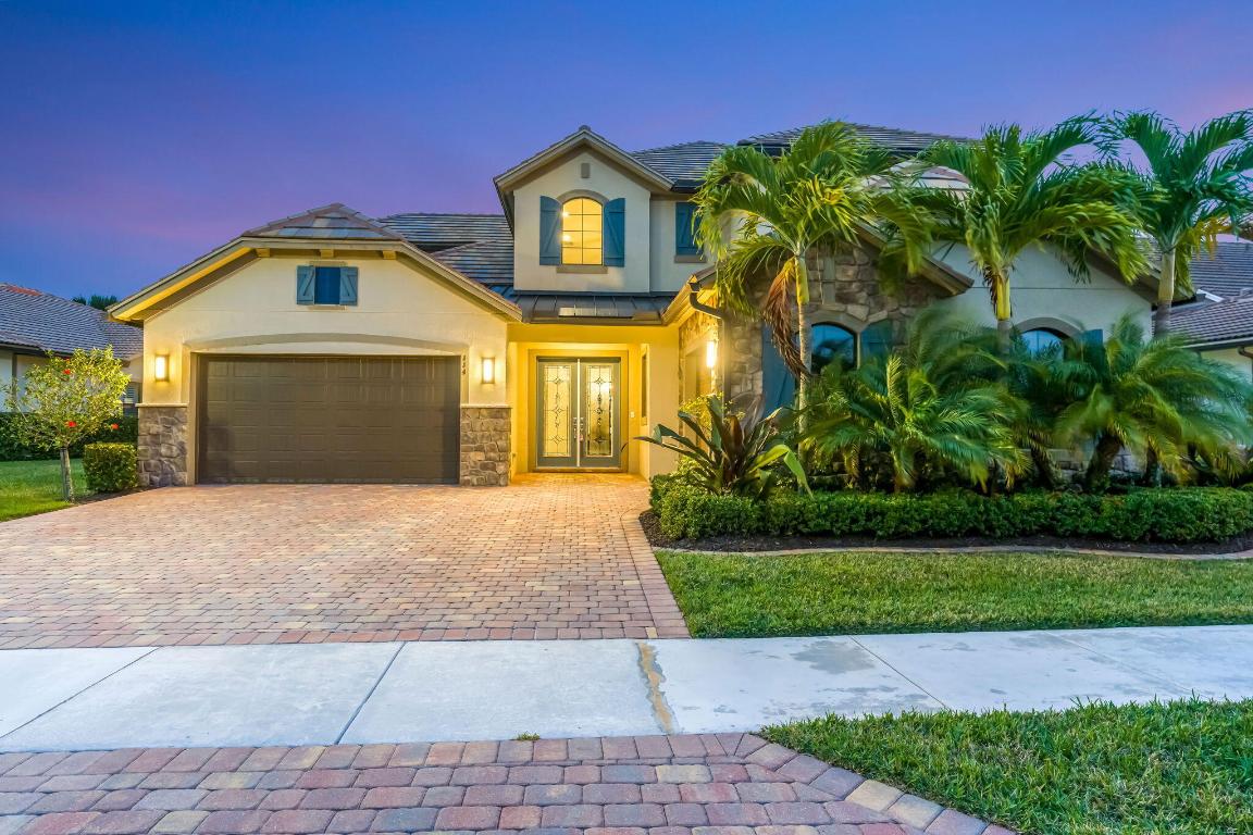 114 Indigo Riv Jupiter, FL 33478