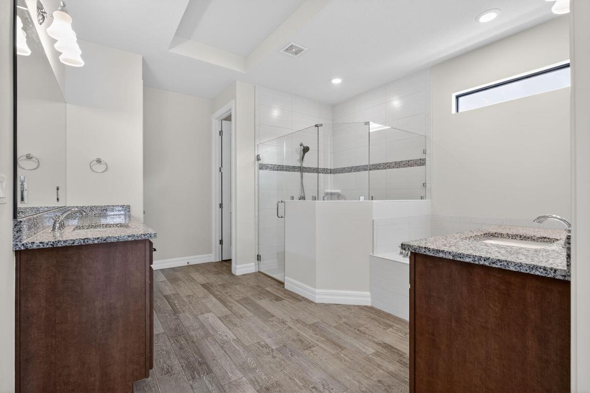 114 Indigo Riv Jupiter, FL 33478