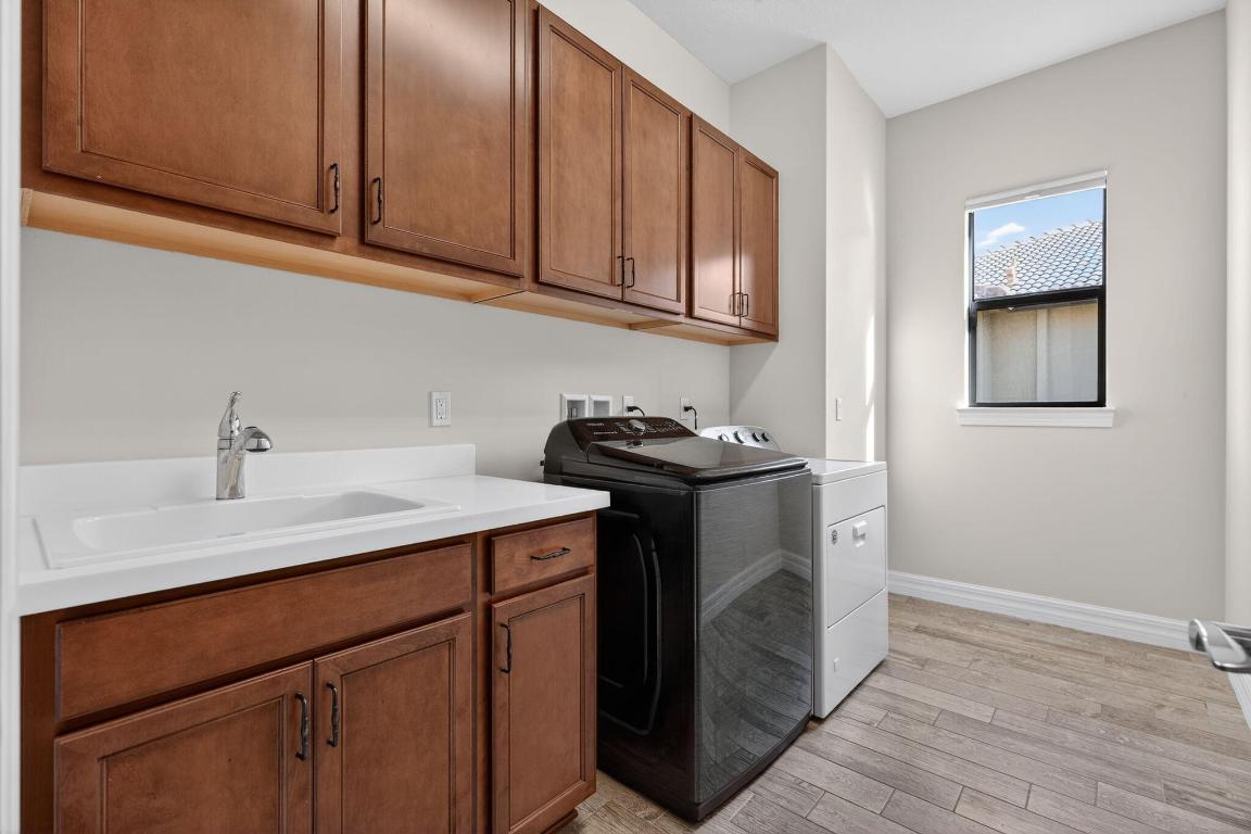 114 Indigo Riv Jupiter, FL 33478