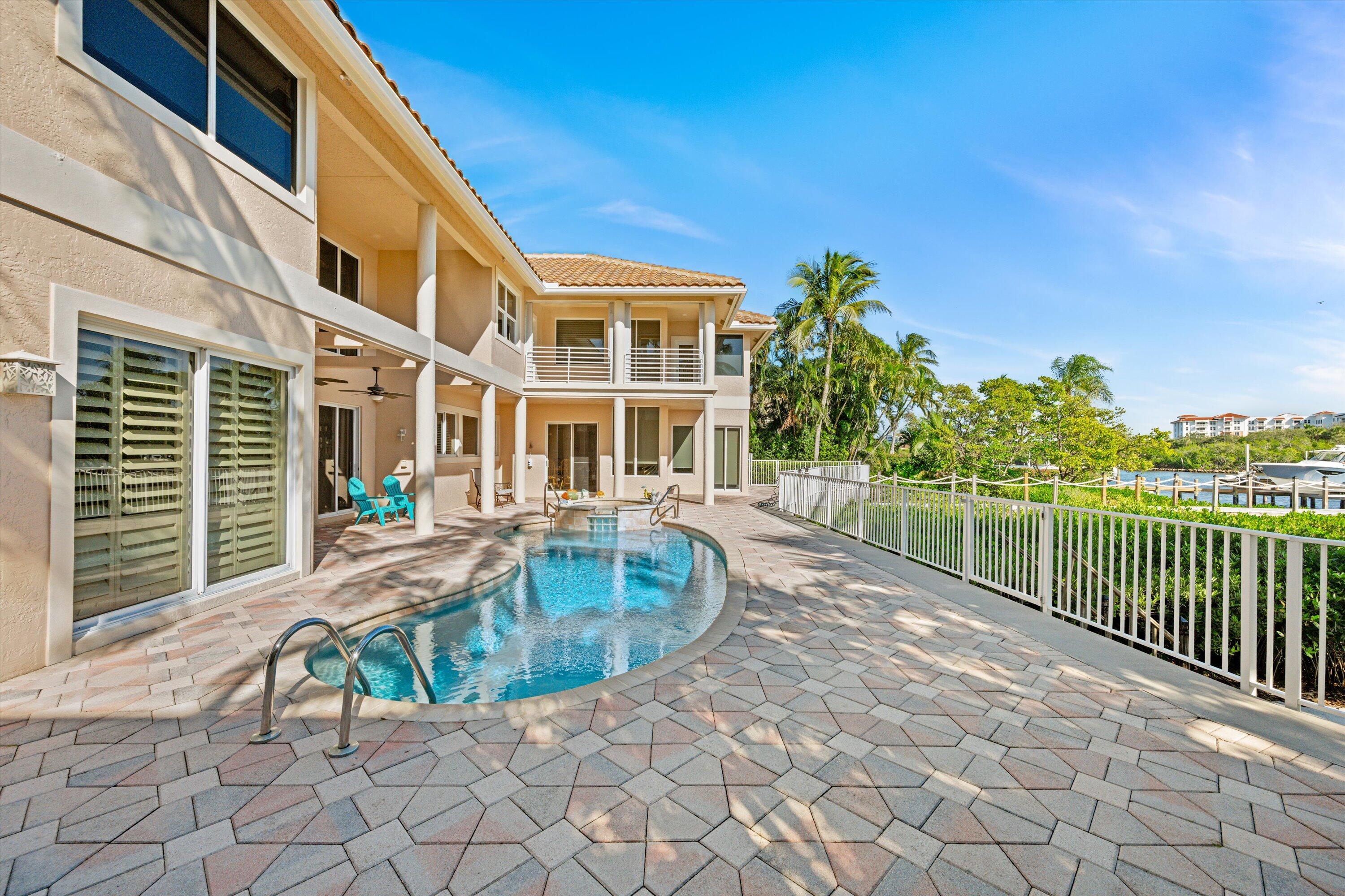 3164 Casseekey Is Jupiter, FL 33477
