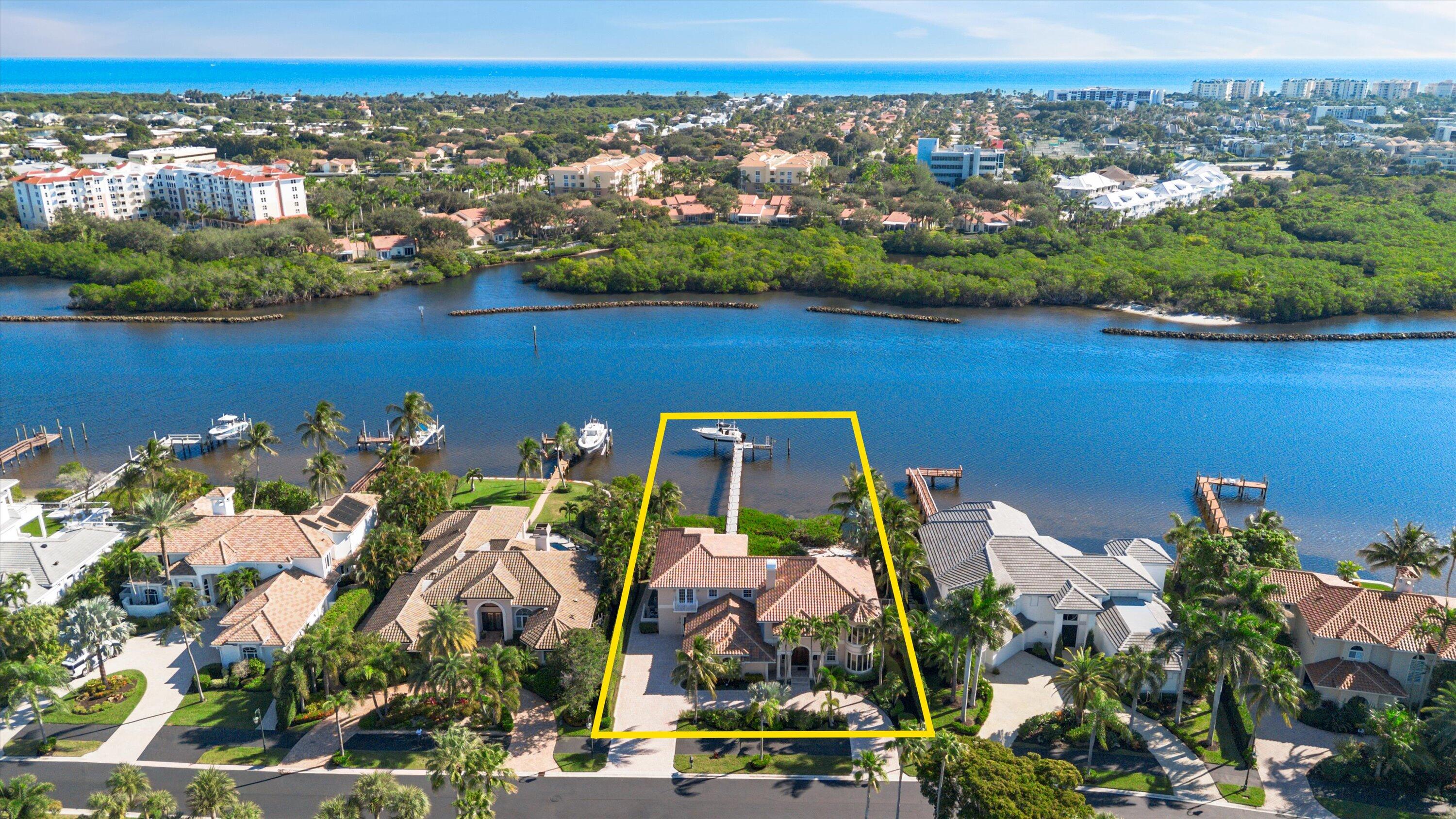 3164 Casseekey Is Jupiter, FL 33477