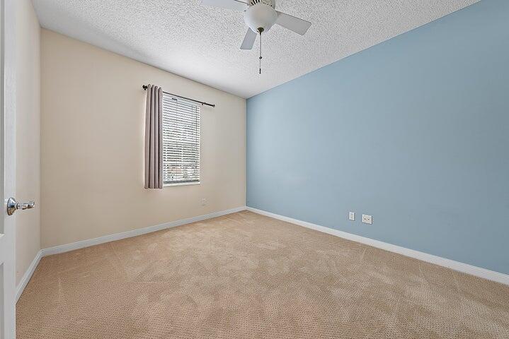 145 Waterford Jupiter, FL 33458