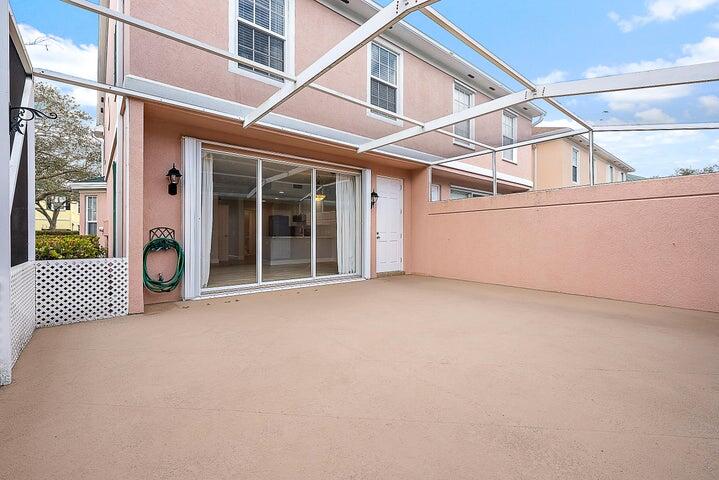 145 Waterford Jupiter, FL 33458