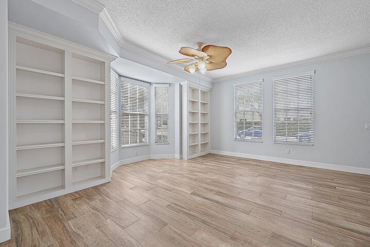 145 Waterford Jupiter, FL 33458