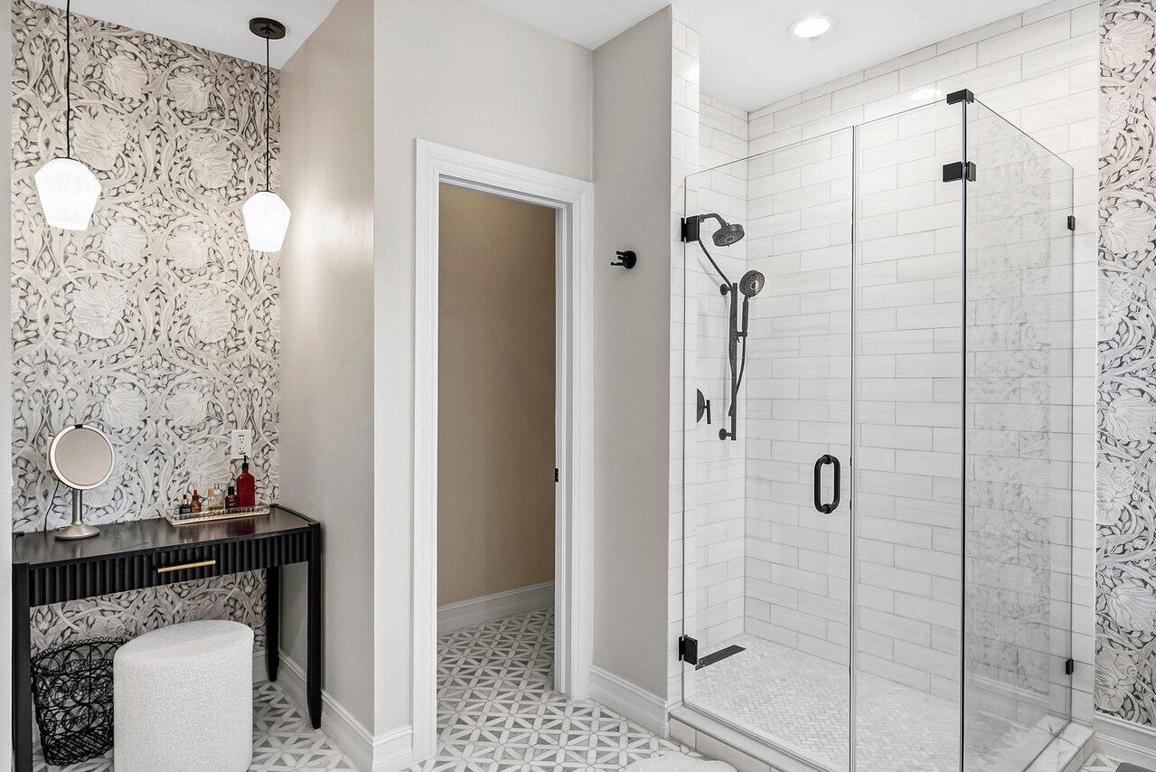 6 NW 11th Delray Beach, FL 33444