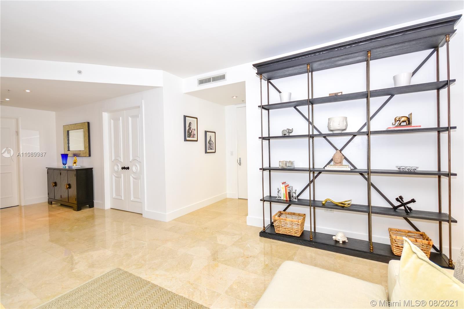 image Courts Brickell Key10