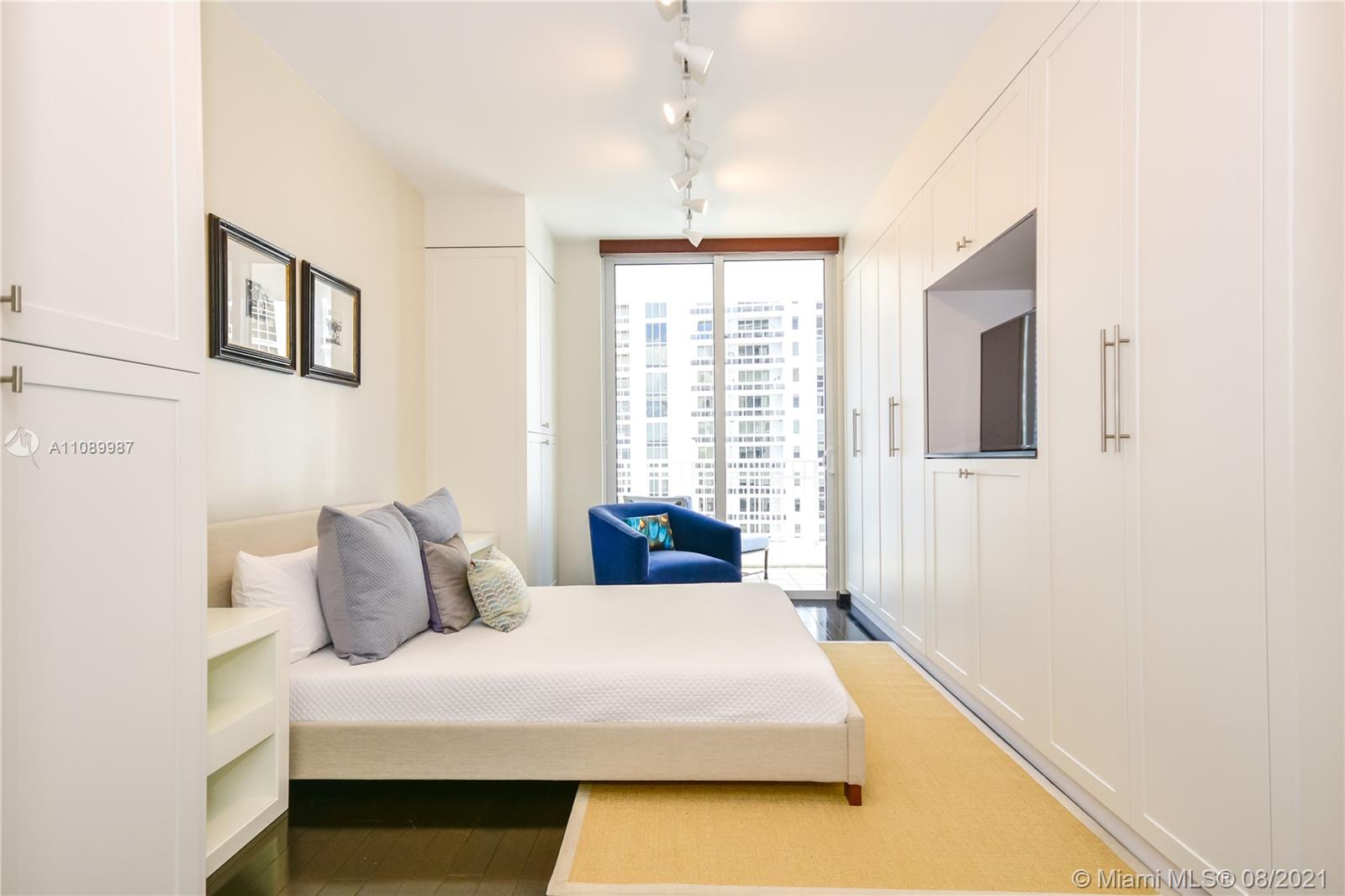 image Courts Brickell Key23