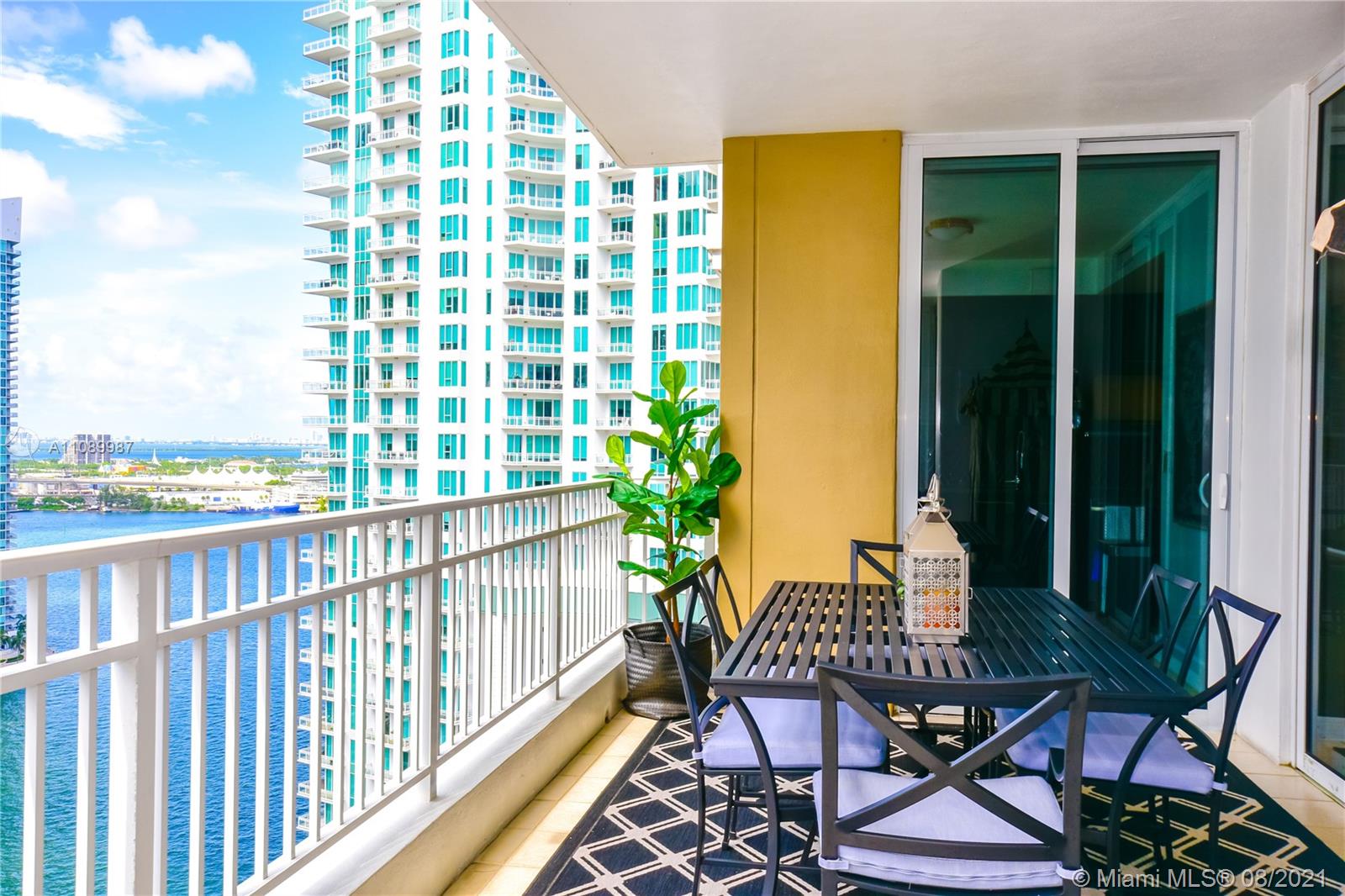 image Courts Brickell Key29