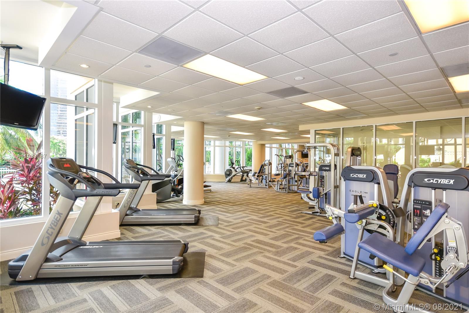 image Courts Brickell Key37