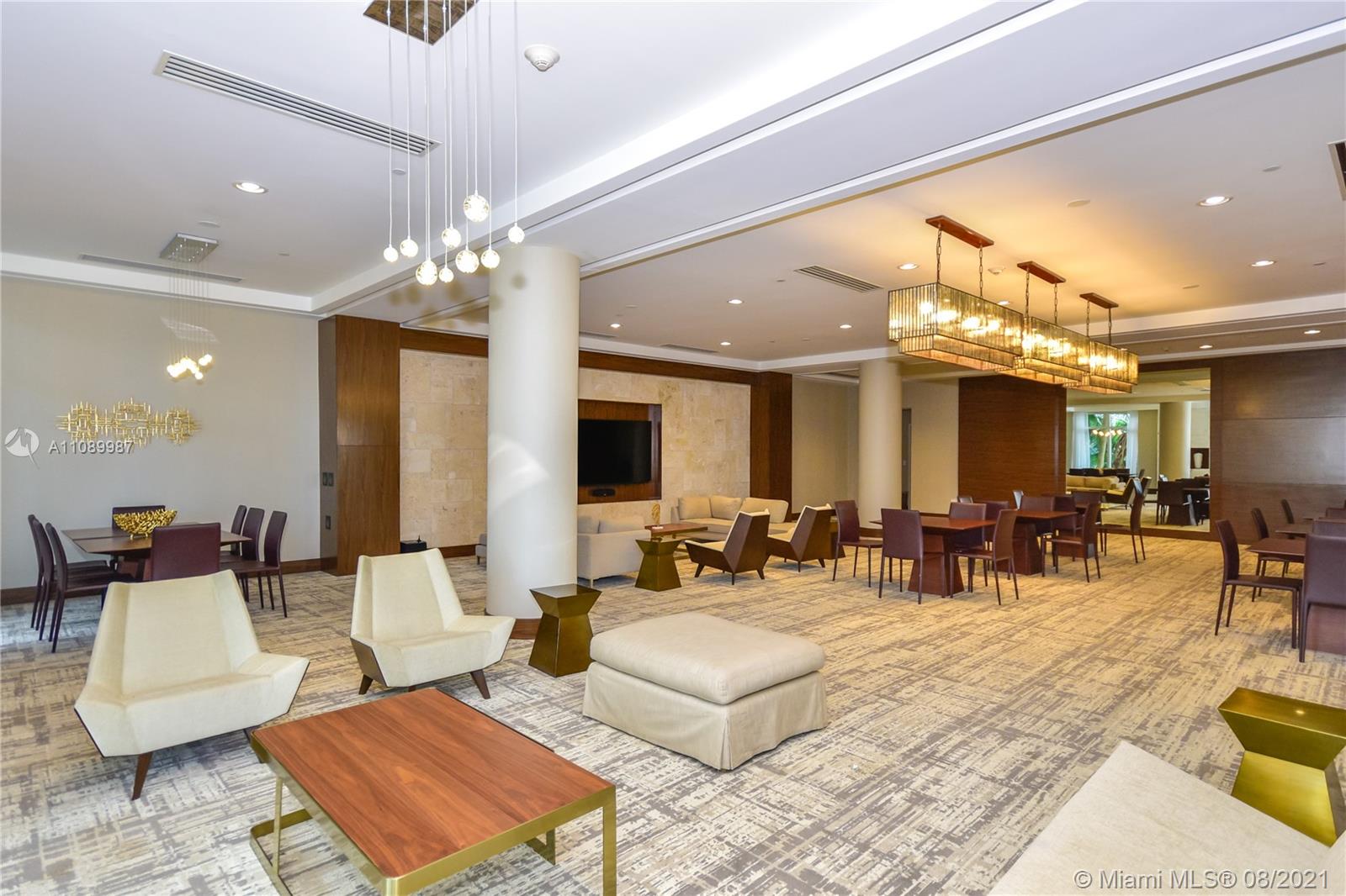 image Courts Brickell Key43