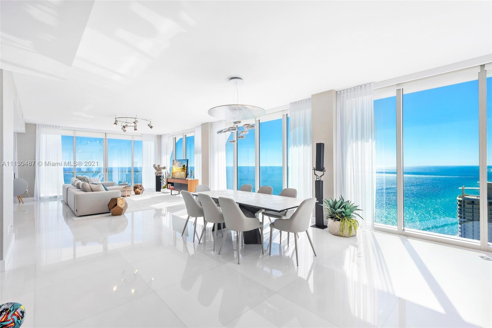 16901 Collins Ave #4601