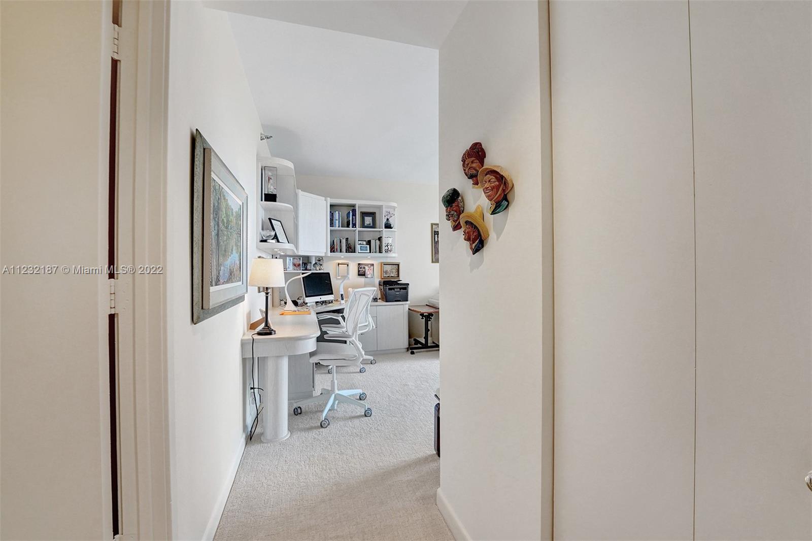 image One Island Place II35