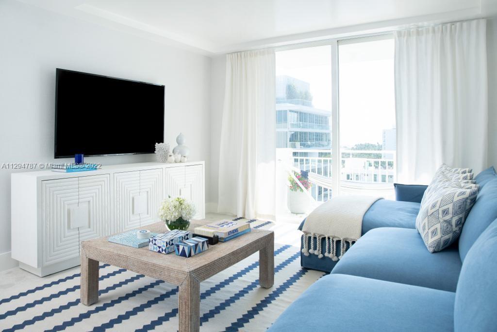 345 Ocean Dr #1007 Miami Beach, FL 33139