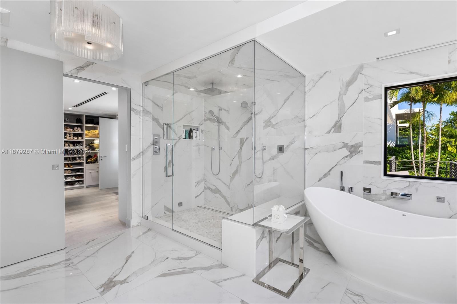 2370 Bayview Ln North Miami, FL 33181 2370 Bayview Ln North Miami, FL 33181