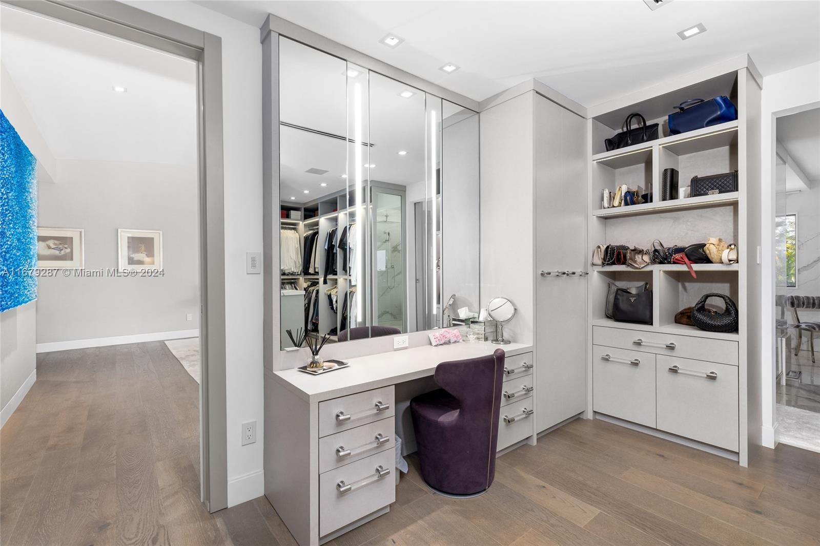 2370 Bayview Ln North Miami, FL 33181 2370 Bayview Ln North Miami, FL 33181