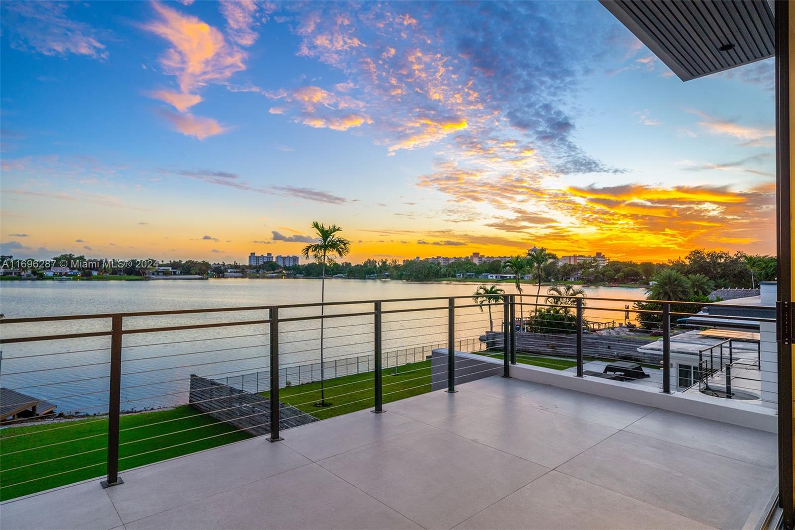 1940 NE 193rd St Miami, FL 33179 1940 NE 193rd St Miami, FL 33179