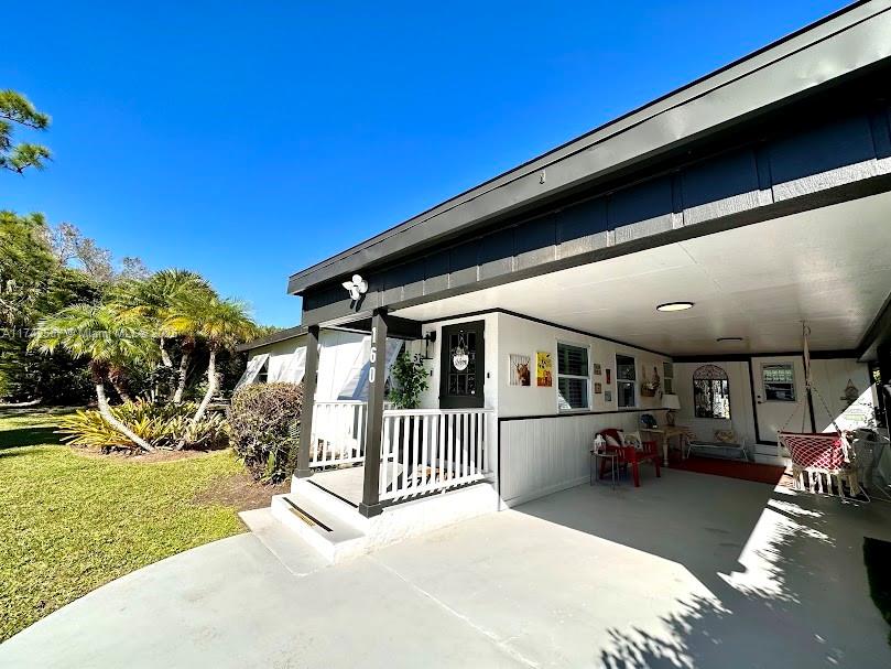 ,Naples, FL 34113