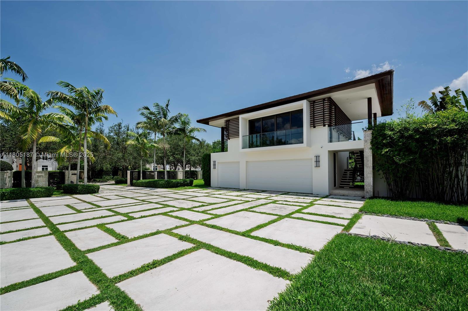 9000 SW 63rd Ct Pinecrest, FL 33156