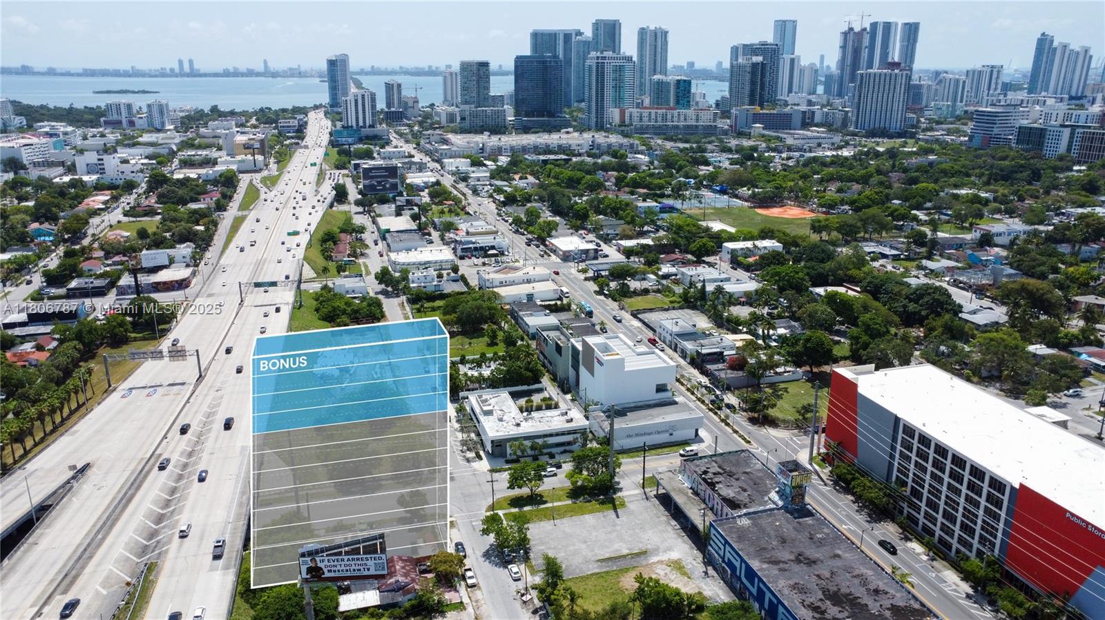 301 NW 37th St Miami, FL 33127