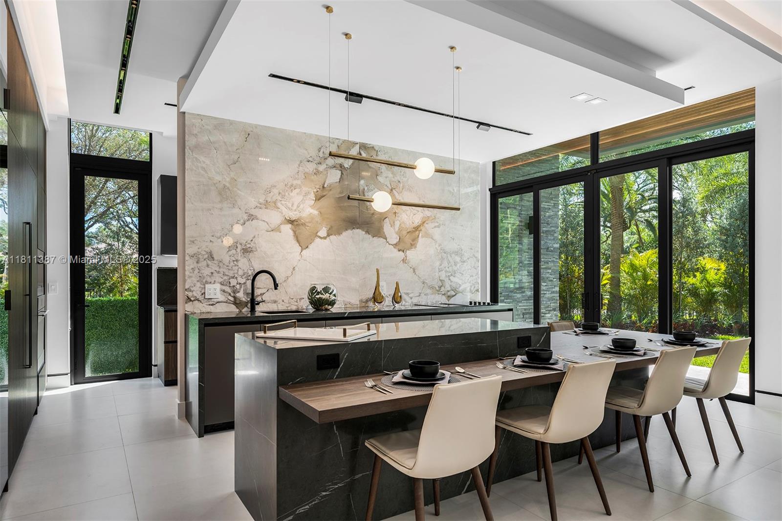 12500 SW 64th Ave Pinecrest, FL 33156