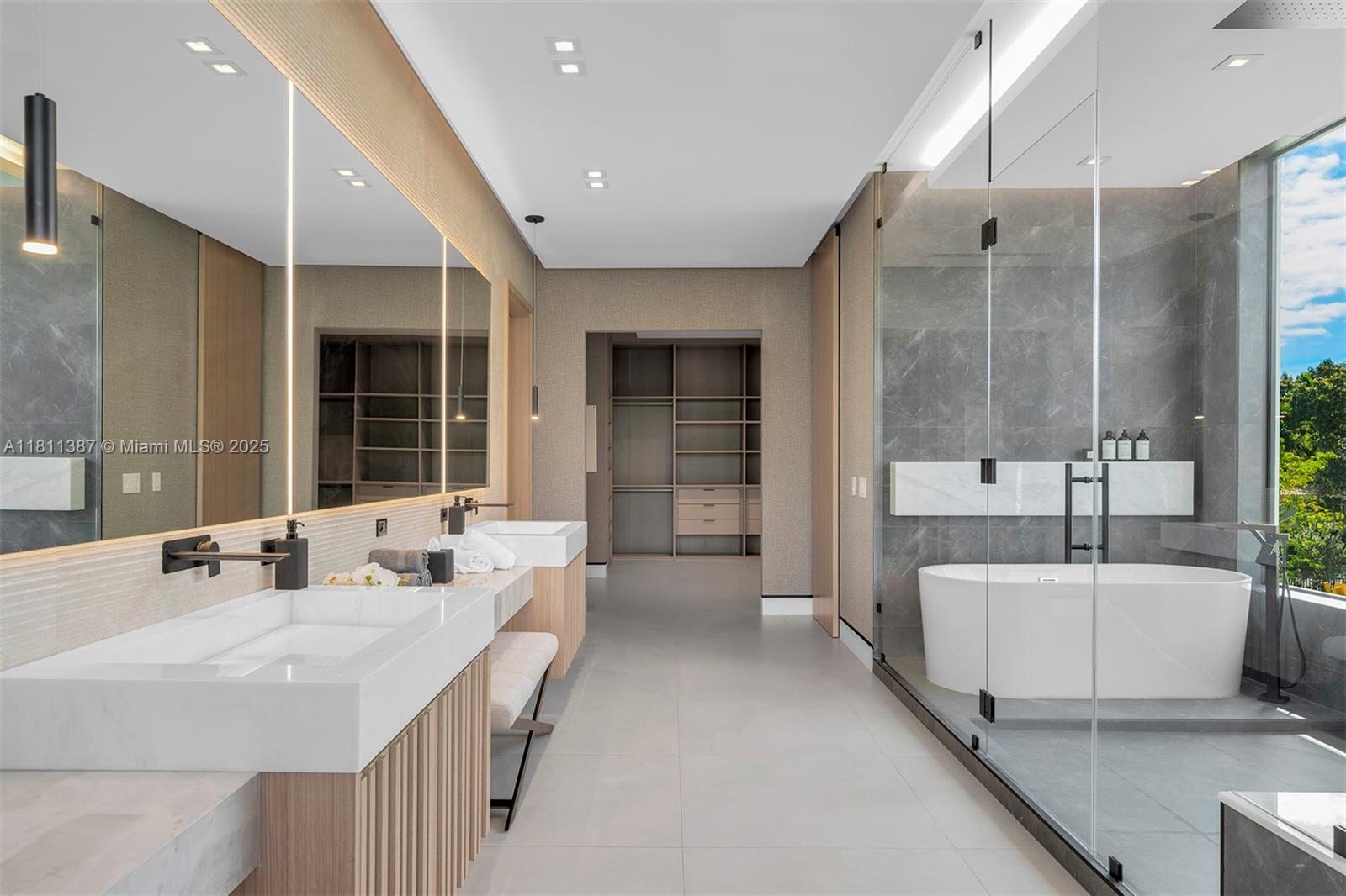 12500 SW 64th Ave Pinecrest, FL 33156